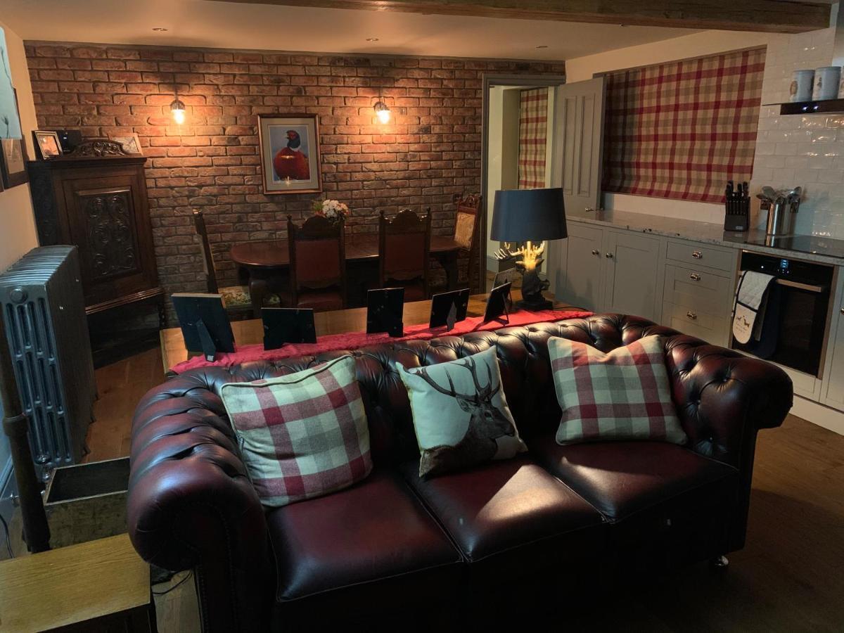 Luxury Boutique Country With Hot Tub Holiday home York